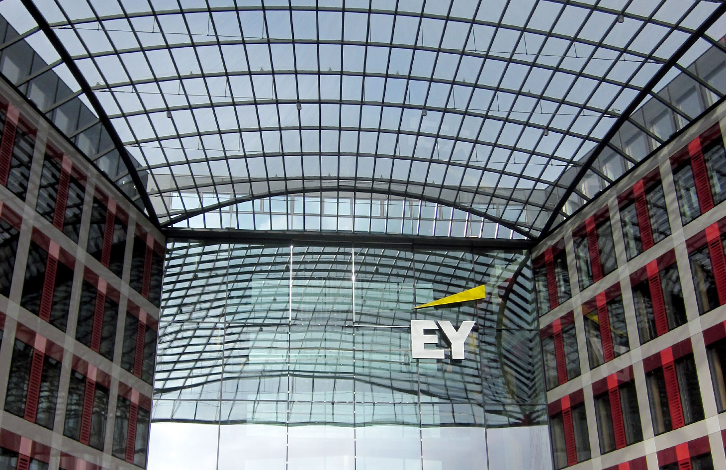 E&Y, Luxemburg (LU)